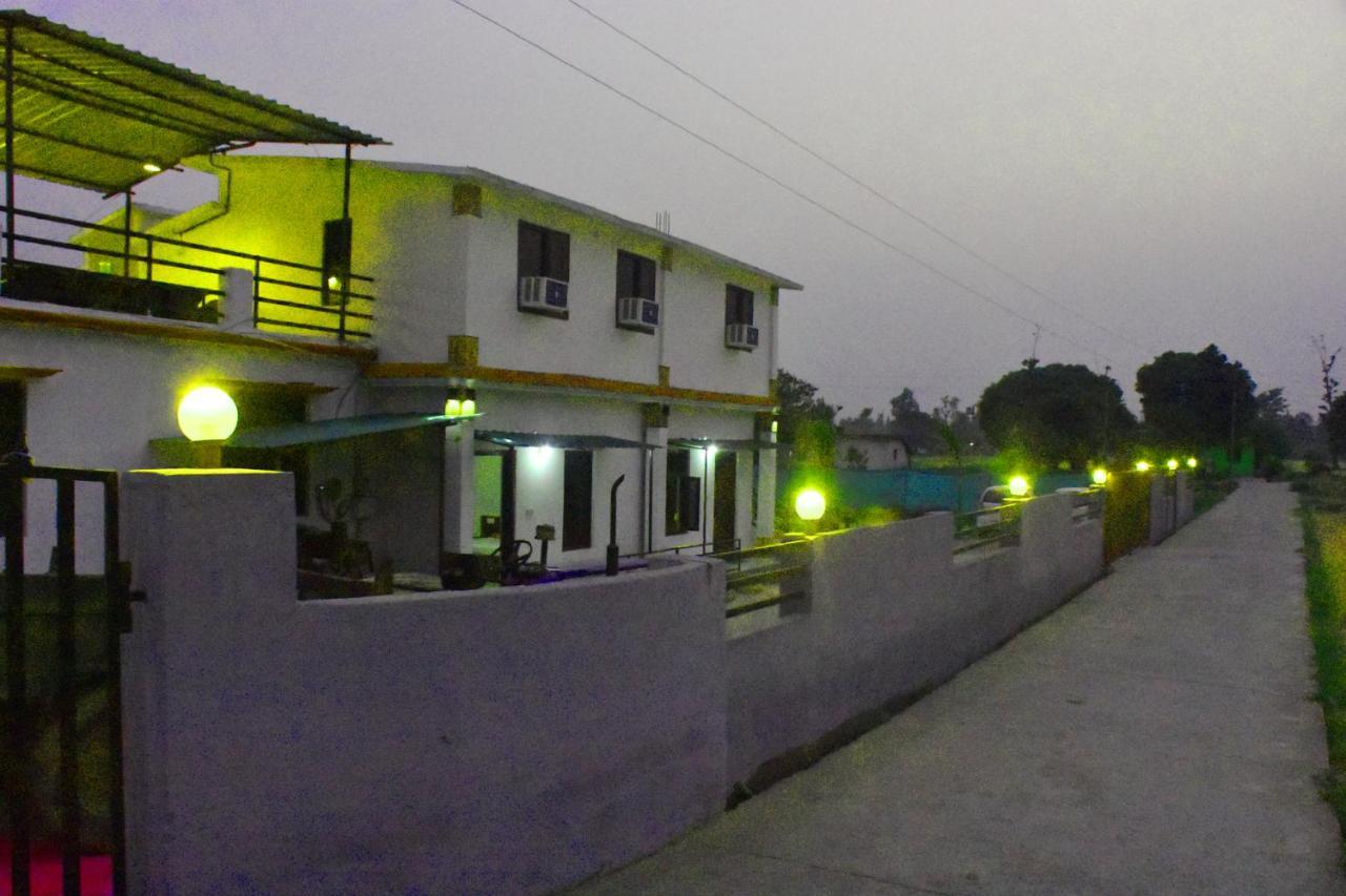 Corbett Bhavesh Home Stay Jhirna Exterior photo